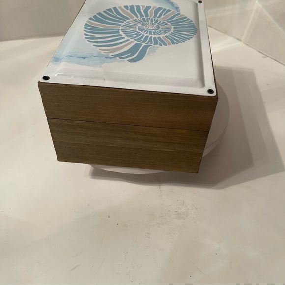 Seashell Wooden Keepsake Box NWOT - Picture 5 of 7
